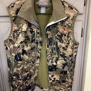 Like New Sitka Jetstream vest